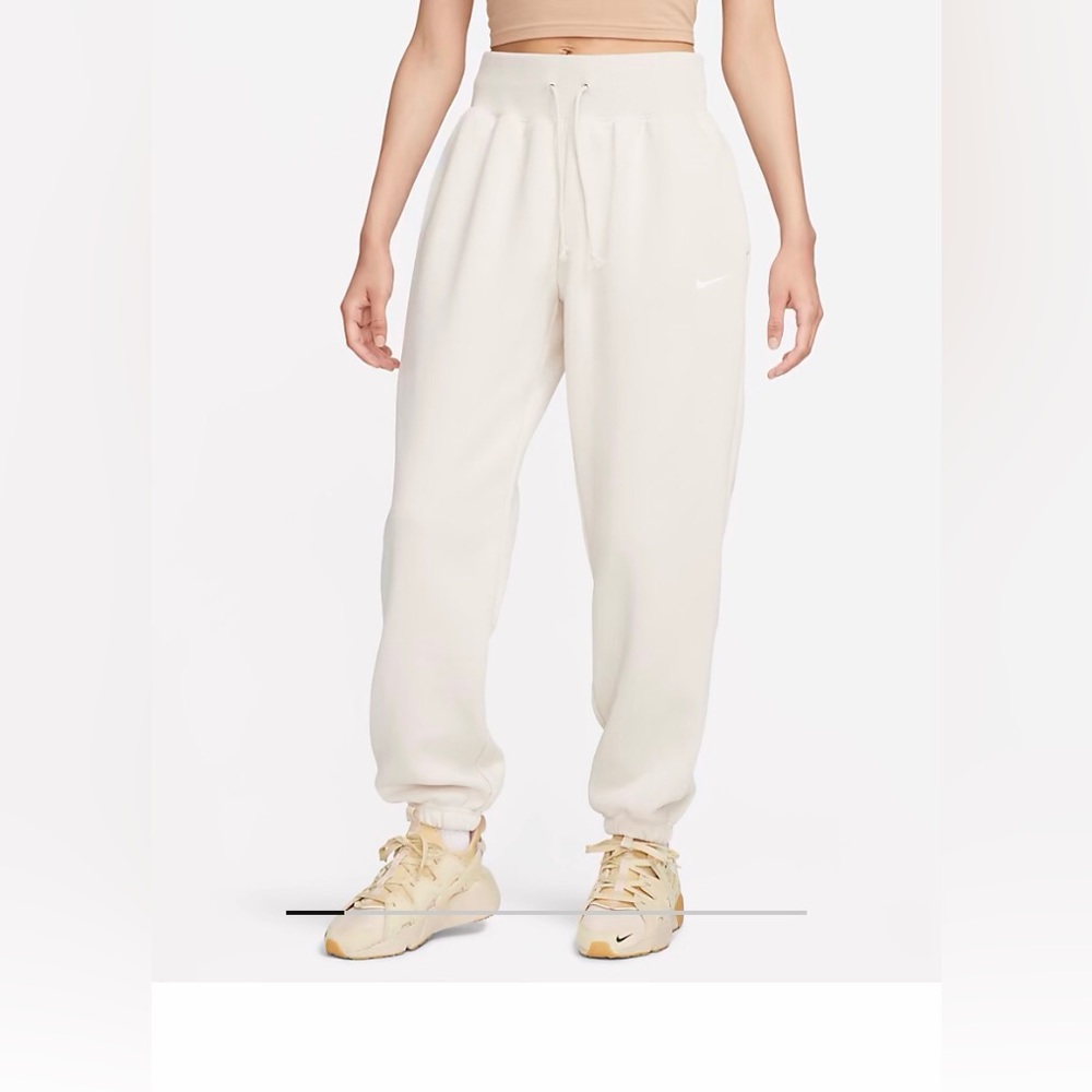Nike high-waisted oversized sweatpants Phoenix Fleece